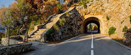 tunnel before Estellencs ma-10